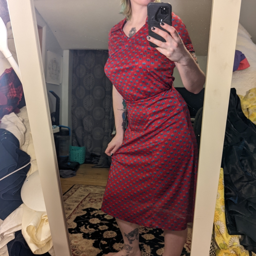 1970s 2 piece polyester outfit skirt top floral